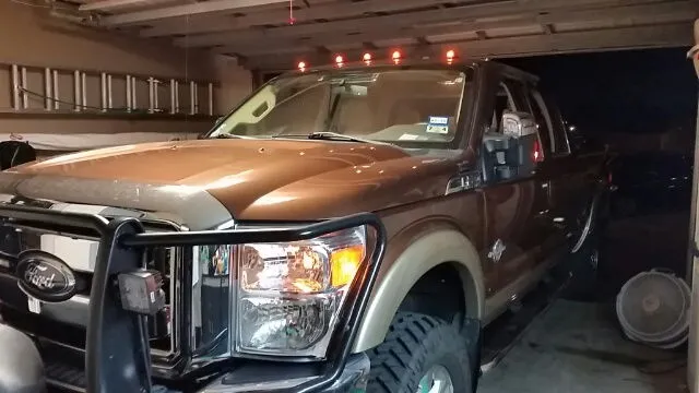 Step-by-Step Guide: Installing Jaw-Dropping Cab Lights on Your F250